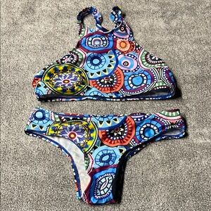 High-Neck Multicolor Geometric Print Bikini Set - Women
